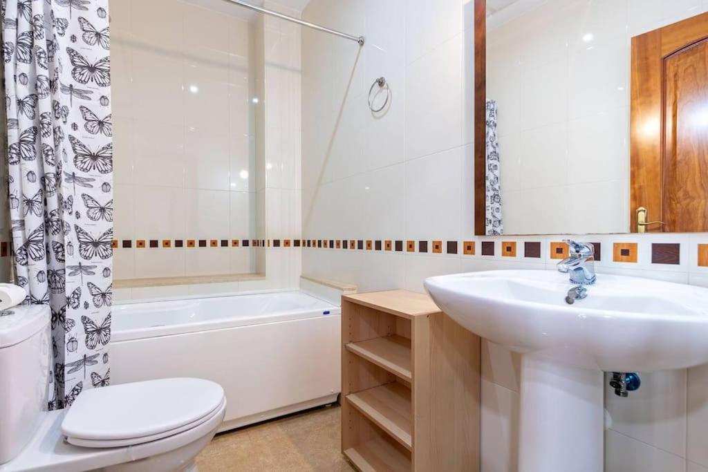 סביליה Jdcbi - Peaceful Lovely Apartment In City Center מראה חיצוני תמונה
